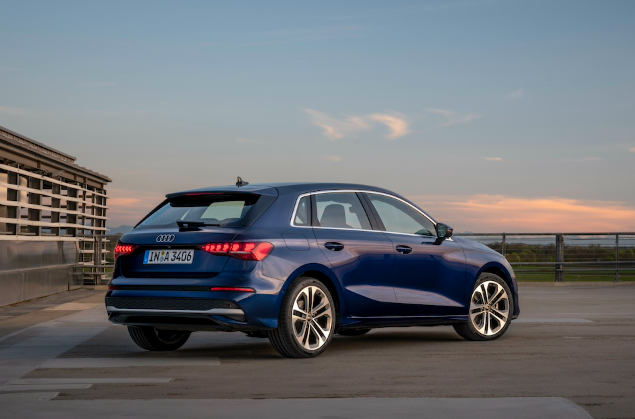 ▲經銷端揭露即將上市的小改款Audi A3。（圖／翻攝自Audi）