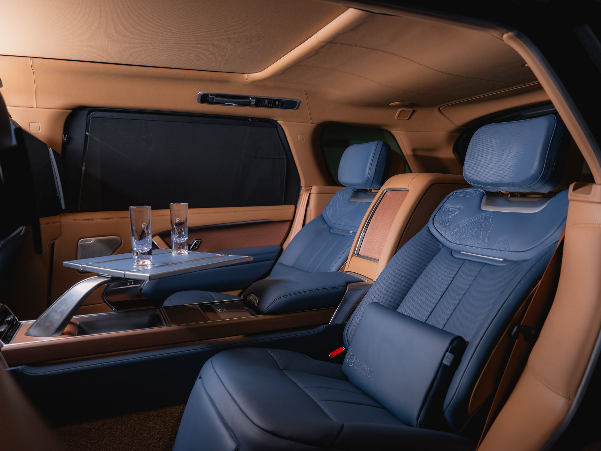 ▲專為頂級消費者客製化打造，Range Rover SV Taiwan Edition 福爾摩沙珍藏款台灣亮相。（圖／翻攝自Land Rover、記者徐煜展攝）