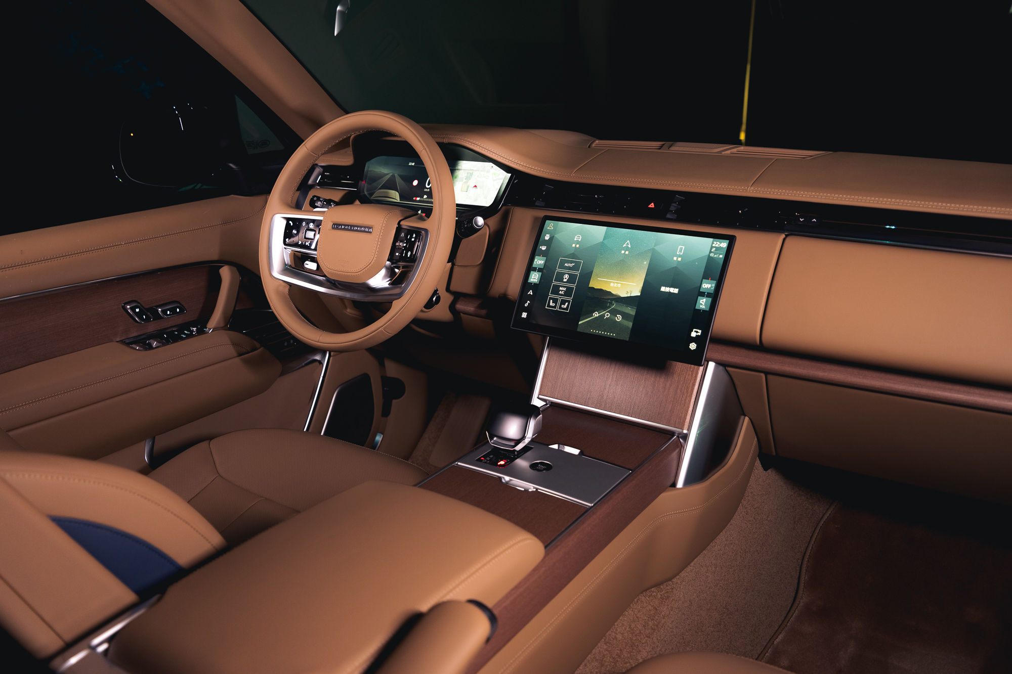 ▲專為頂級消費者客製化打造，Range Rover SV Taiwan Edition 福爾摩沙珍藏款台灣亮相。（圖／翻攝自Land Rover、記者徐煜展攝）