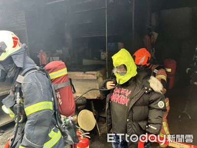 快訊/新莊自治街市場起火!急疏散5人1狗 2男嗆傷送醫