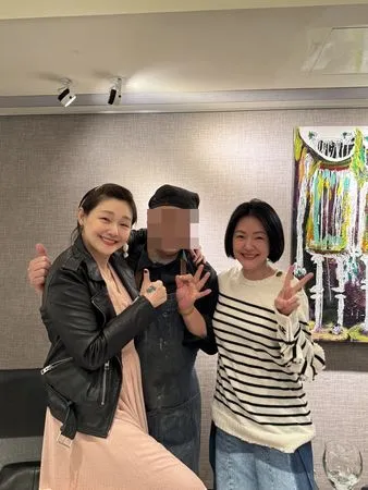 ▲▼網友分享大S過年前與家人聚餐的照片。（圖／翻攝自小紅書）