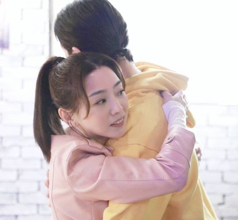 ▲何豪傑19歲帥兒何柏廷客串八點檔《好運來》。（圖／民視提供）