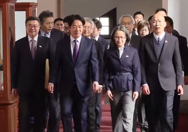 ▲▼總統賴清德與立法院長韓國瑜出席五院國政會商。（圖／總統府直播）
