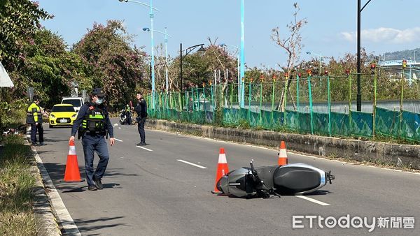 ▲女騎士逆向闖100m...對撞Gogoro噴飛　目擊者：她就暈倒了。（圖／記者許權毅攝）