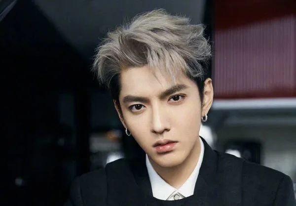 ▲EXO歸國四子現況。（圖／翻攝自工作室微博）