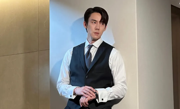 ▲柳演錫。（圖／翻攝自Instagram／yoo_yeonseok）