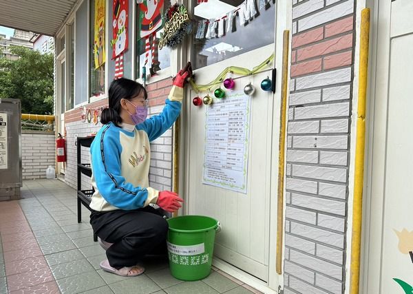▲桃園迎國中小開學,加強校園環境清潔消毒和防疫