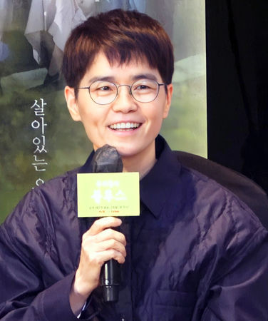 ▲《慢慢地強烈地》超華麗卡司公開。（圖／翻攝自Instagram /netflixkr、韓網）