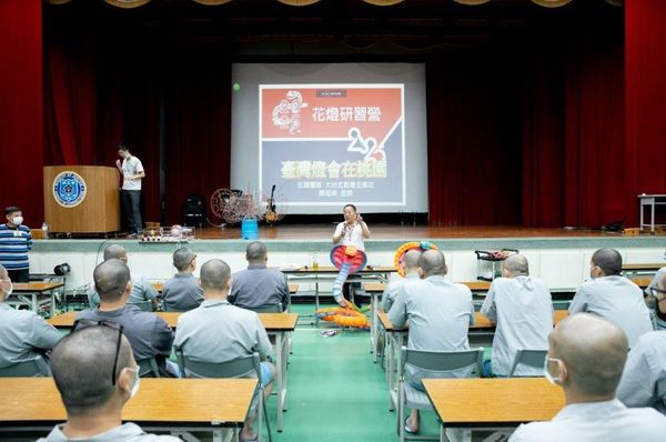 ▲▼2025年北監花燈班受刑人作品參展獲佳績，大舉斬獲9獎項。（圖／法務部矯正署台北監獄提供）