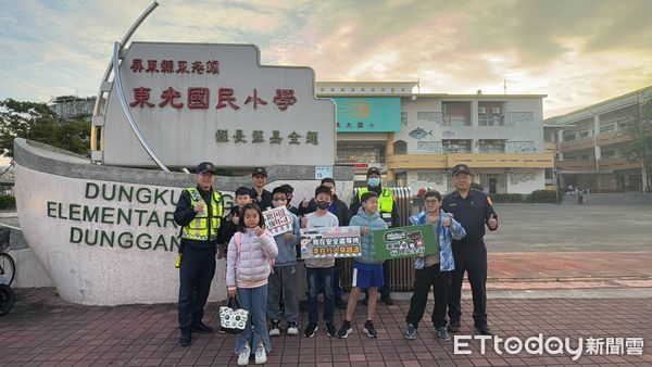 ▲東港警分局啟動「護童勤務」             。（圖／記者陳崑福翻攝）