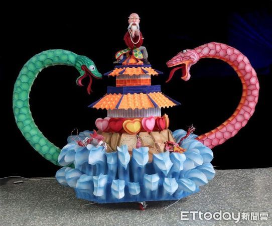 ▲▼2025年北監花燈班受刑人作品參展獲佳績，大舉斬獲9獎項。（圖／法務部矯正署台北監獄提供）