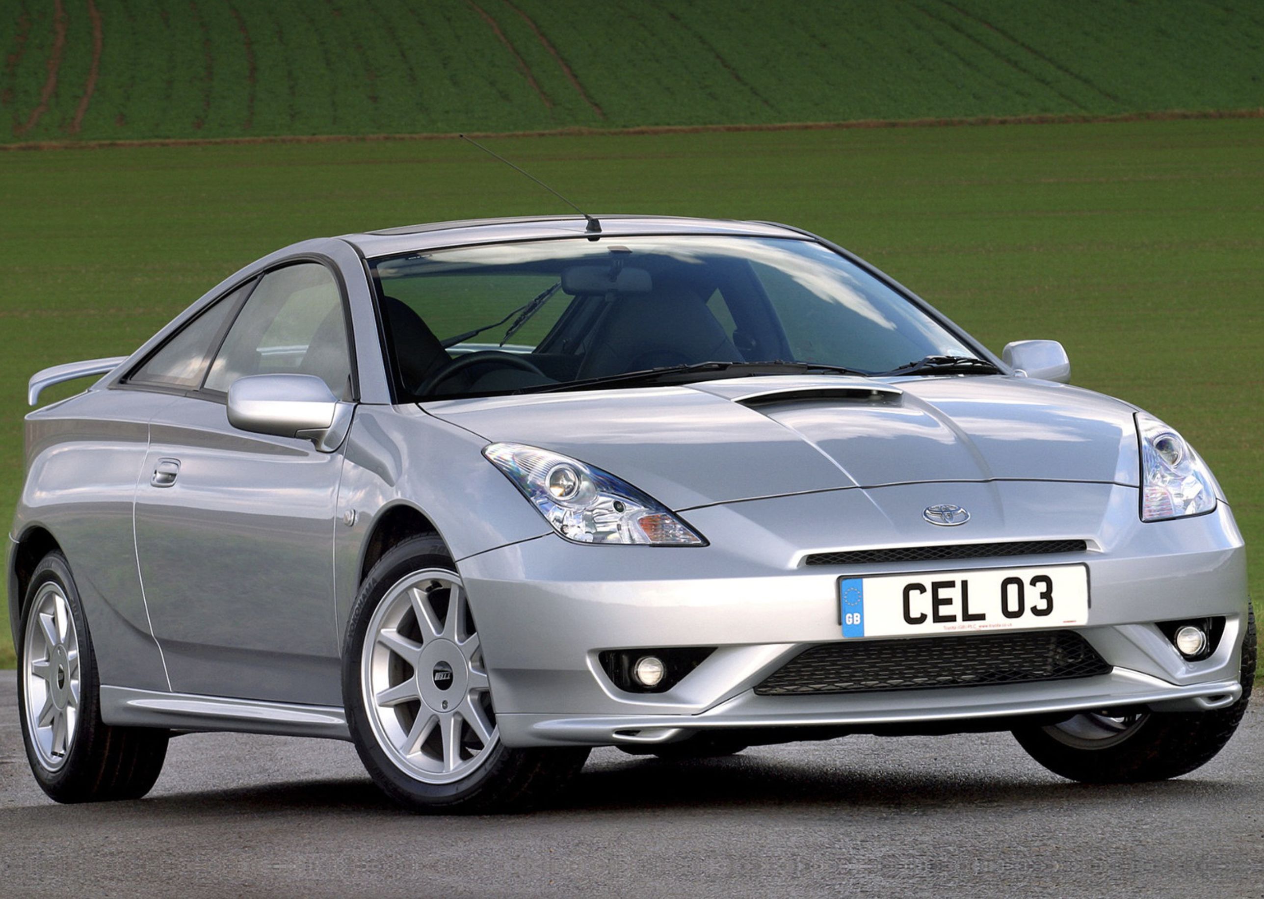 ▲2003 Celica 。（圖／翻攝自TOYOTA）