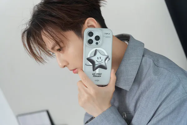 ▲王子邱勝翊推出手機殼聯名。（圖／喜鵲娛樂提供）