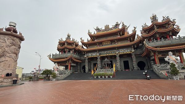 ▲▼  鳳山,飛鳳宮           。（圖／記者張雅雲攝）