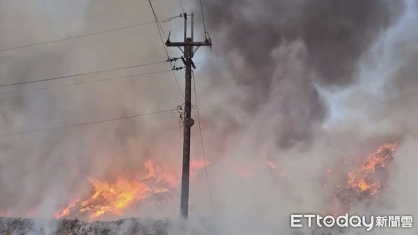 ▲苗栗市垃圾掩埋場廢棄物堆置區，前年11月發生大火，法官認定禍首是台電公司，判決賠償市公所60萬      。（圖／記者楊永盛翻攝）