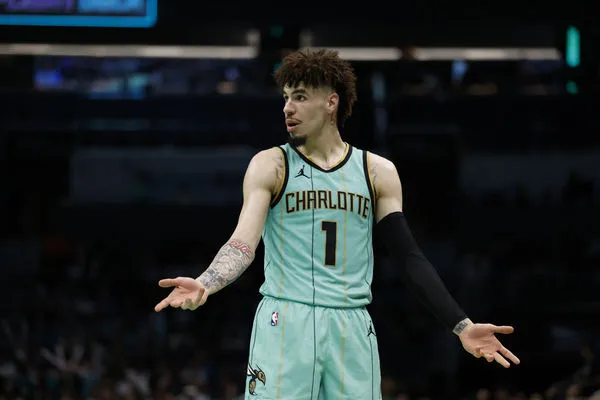 ▲▼黃蜂可能考慮交易球隊門面「球小弟」拉梅洛     。（圖／達志影像／美聯社）