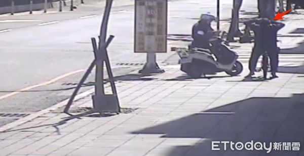 ▲▼張男無聊惡作劇謊報捷運站有醉漢持刀，警方到場撲空後循線攔下張男             。（圖／記者陳以昇翻攝）