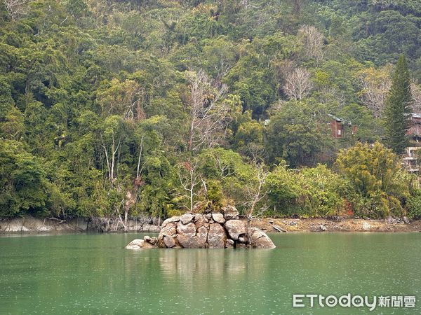 ▲石門水庫遊湖,石秀灣秘境,大壩碼頭（西碼頭）。（圖／記者彭懷玉攝）