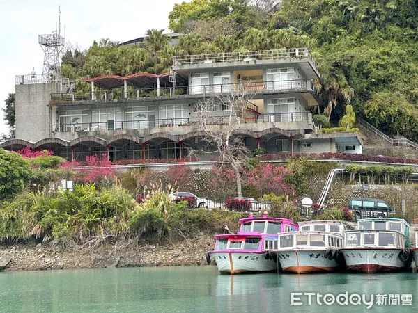 ▲石門水庫大壩碼頭。（圖／記者彭懷玉攝）