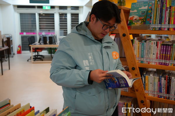 ▲戀愛學分書展安排關於「愛情」的相關書籍。（圖／花蓮縣政府提供，下同）