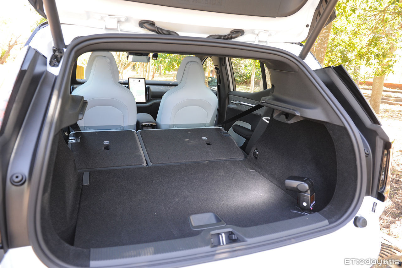 ▲Volvo EX30 Ultra試駕。（圖／記者林鼎智攝）