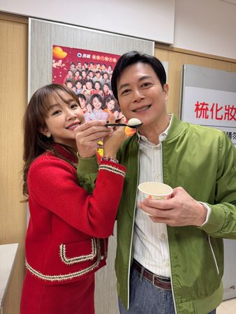 ▲《好運來》賴慧如、藍葦華、米可白、王燦慶祝元宵節。（圖／民視提供）