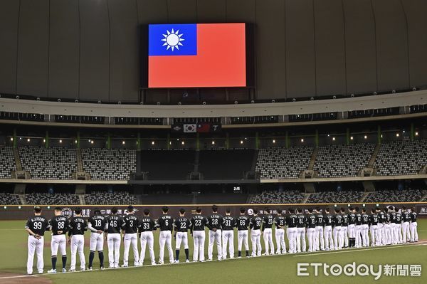 ▲▼台韓交流賽，演唱中華民國國歌 。（圖／記者李毓康攝）