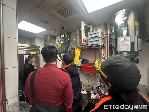 ▲▼防氣爆釀死傷！高雄10百貨商場緊急消防安檢，稽查結果出爐。（圖／記者賴文萱翻攝）