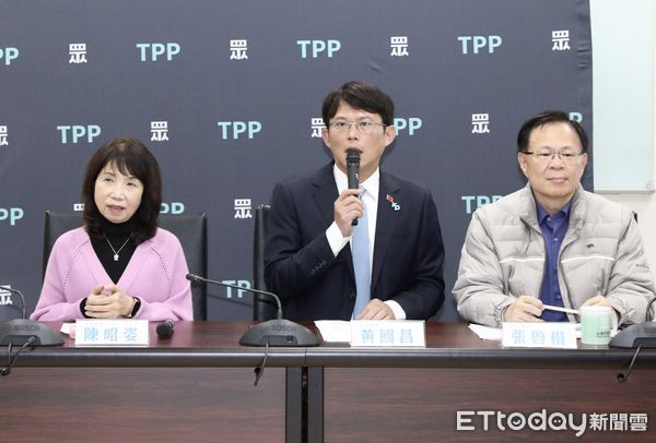 ▲▼民眾黨立院黨團召開  台灣民眾黨團優先法案part.2  挺勞工 顧民生 強國防 護人權 記者會  黃國昌 林國成 等。（圖／記者屠惠剛攝）