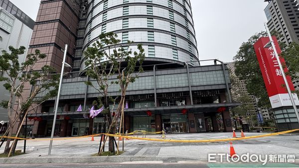 ▲▼台中新光三越爆炸             。（圖／記者陳以昇攝）