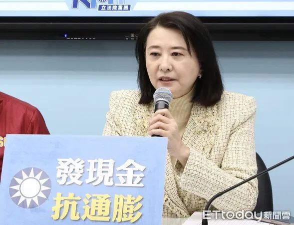 ▲▼國民黨團召開 只許政府亂花錢 不許人民小確幸 記者會  王鴻薇 賴士葆。（圖／記者屠惠剛攝）