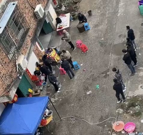▲▼廣西一家五口一氧化碳中毒亡　疑關門窗洗澡導致。（圖／翻攝微博）