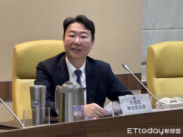 ▲▼交通部長陳世凱首度與六都針對道路交通安全座談。（圖／記者李姿慧攝）