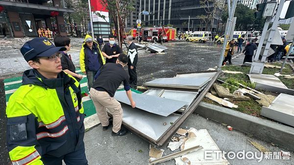 ▲新光三越,氣爆（圖／記者許權毅攝）