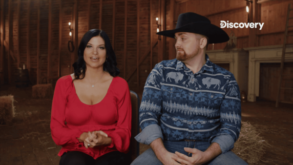 ▲《禁忌的愛》戀人們因信仰不同而有迥異的生活方式與價值觀。（圖／TLC旅遊生活頻道提供）