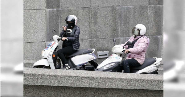 新光三越氣爆2職員殞命　同事崩潰落淚：同事就這樣走了