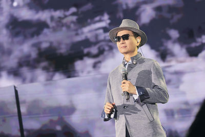 才唱完大巨蛋！　「民歌教父」楊弦驟逝...殷正洋悲痛證實：處理後事中