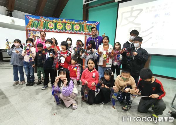 ▲▼   社福親子共融活動開跑 烘焙、皮影戲、手作超有趣  。（圖／嘉義市政府提供）