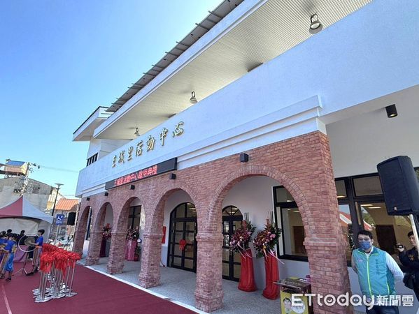 ▲立委林俊憲積極爭取獲內政部補助500萬元，15日王城里社區活動中心舉辦落成啟用典禮。（圖／記者林東良翻攝，下同）