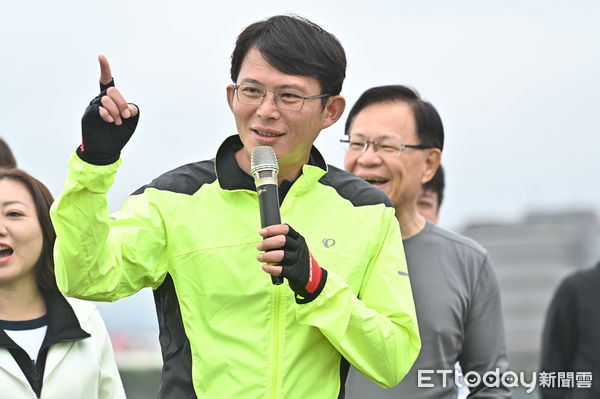 ▲▼黃國昌帶領台灣民眾黨黨公職人員為一日北高進行集訓。（圖／記者李毓康攝）