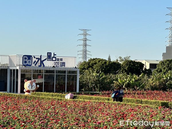 ▲台南山上花園水道博物館特別規劃「櫻木花道」，讓中央步道變身粉色花海，只待寒冷天氣過去，便能迎來燦爛滿開的美景。（圖／記者林東良翻攝，下同）