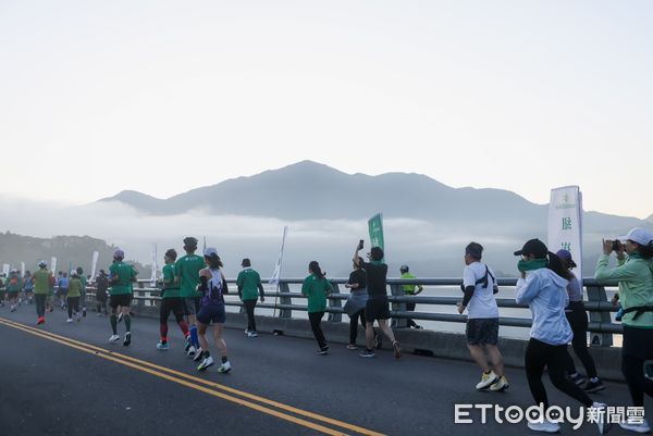 ▲紐崔萊日月潭環湖路跑吸引逾3000國內外民眾參與。（圖／日月潭國家風景區管理處提供）