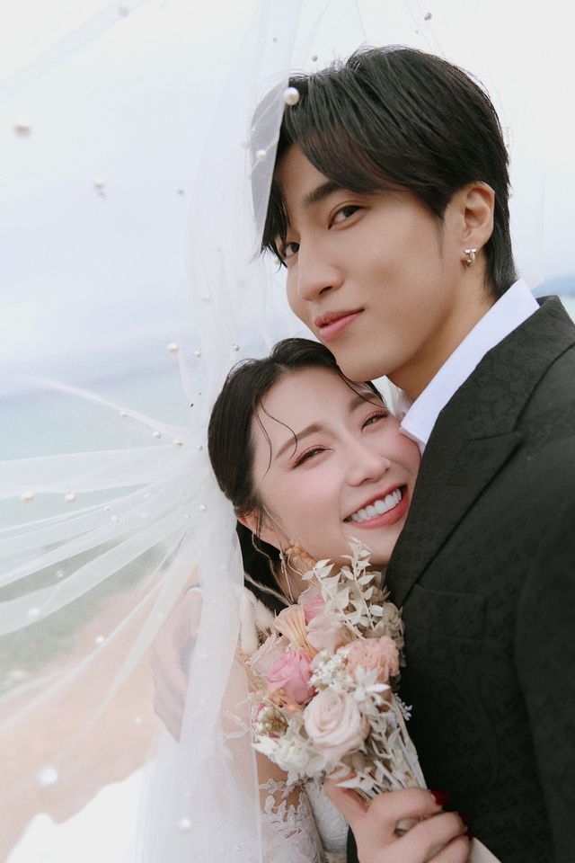 ▲▼焦凡凡、婁峻碩沖繩百萬婚禮。（圖／想不到音樂工作室提供）