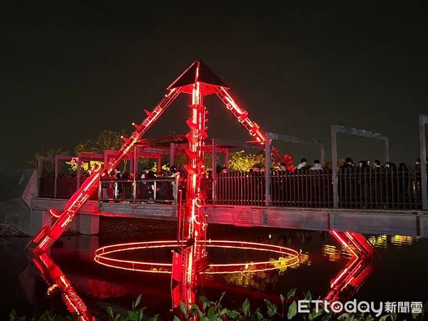 ▲台灣最美水岸燈節的「月津港燈節」於2月16日正式落幕，30天展期合計吸引約88萬人次造訪。（圖／記者林東良翻攝，下同）