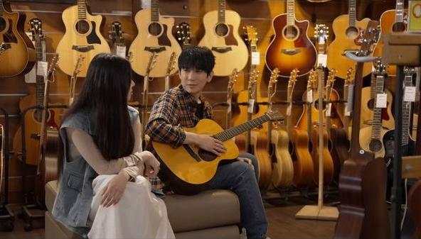 ▲金賽綸驟逝，得年25歲。（圖／翻攝自金賽綸Instagram、劇照）