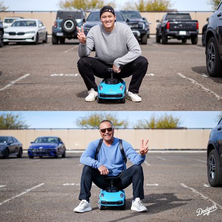 ▲大谷翔平送「名車」給道奇總教練羅伯斯，是一輛兒童版保持捷。（圖／道奇X）