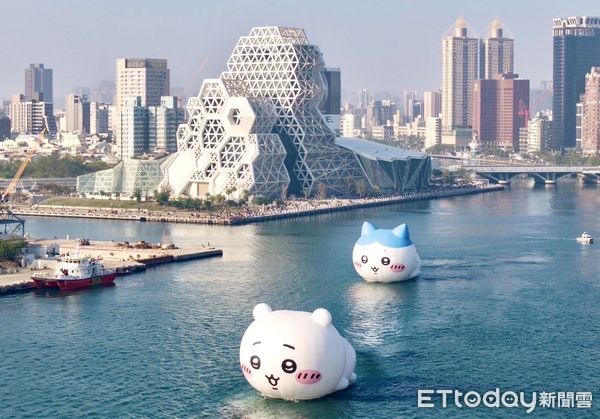 ▲▼吉伊卡哇,2025高雄冬日遊樂園創下超過600萬參觀人潮，帶進逾100億觀光產值。（圖／記者許宥孺翻攝）