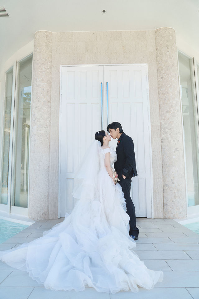 ▲▼婁峻碩、焦凡凡沖繩婚禮。（圖／想不到音樂工作室提供）