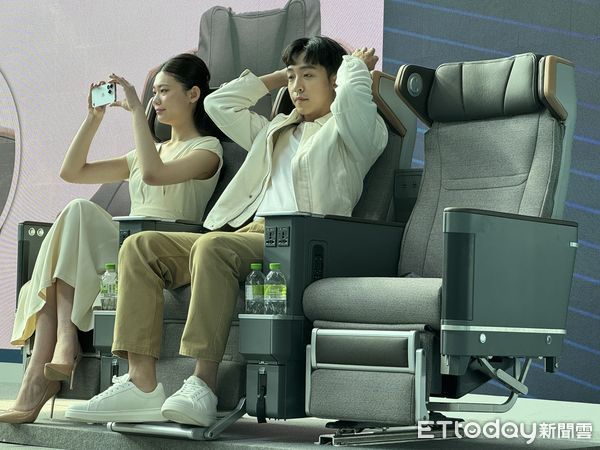 ▲▼長榮航空787-9客機推出「全新豪華經濟艙」。（圖／記者李姿慧攝）