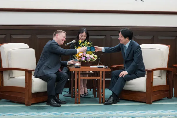 ▲▼總統賴清德17日接見曾在川普第一執政任期，擔任美國國家安全會議首席亞洲顧問的博明（Matthew Pottinger）。（圖／總統府提供）